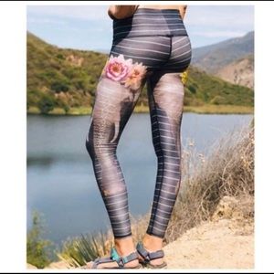 Teeki Elephant leggings
